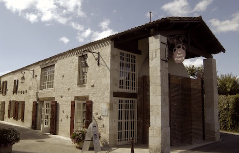 Paulove au Four Pontet à Magné (79460) en binôme avec Mme. Emmanuelle Cascail.